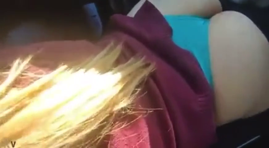 Oblivious Slut Sucks in Car